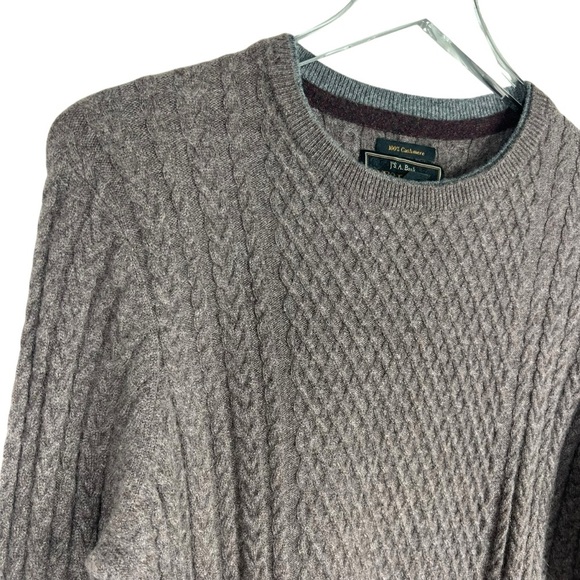 JOS. A. BANK RESERVE Brown Cashmere Cable Knit Crewneck Men's Medium Sweater - Picture 2 of 8